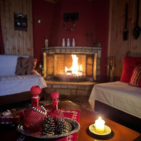 Traditional Wooden Apartment Koutsodimos Exterior photo